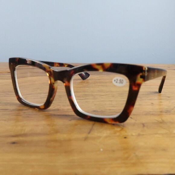 RETRO TRENDY BROWN TORTISHELL READER GLASSES +2.50 NWT - Picture 1 of 7
